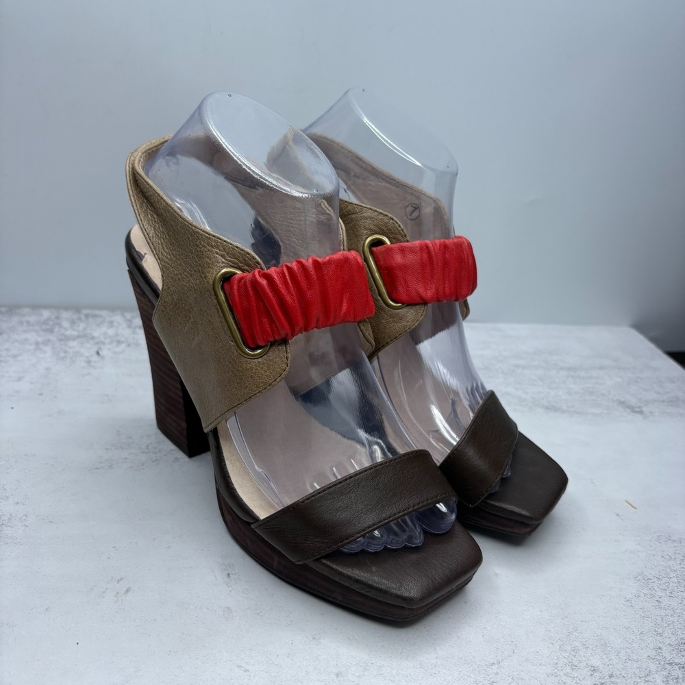 Farylrobin Kimberly Sandals 7 Brown Tan Red Leather Wooden Heel Boho Eclectic